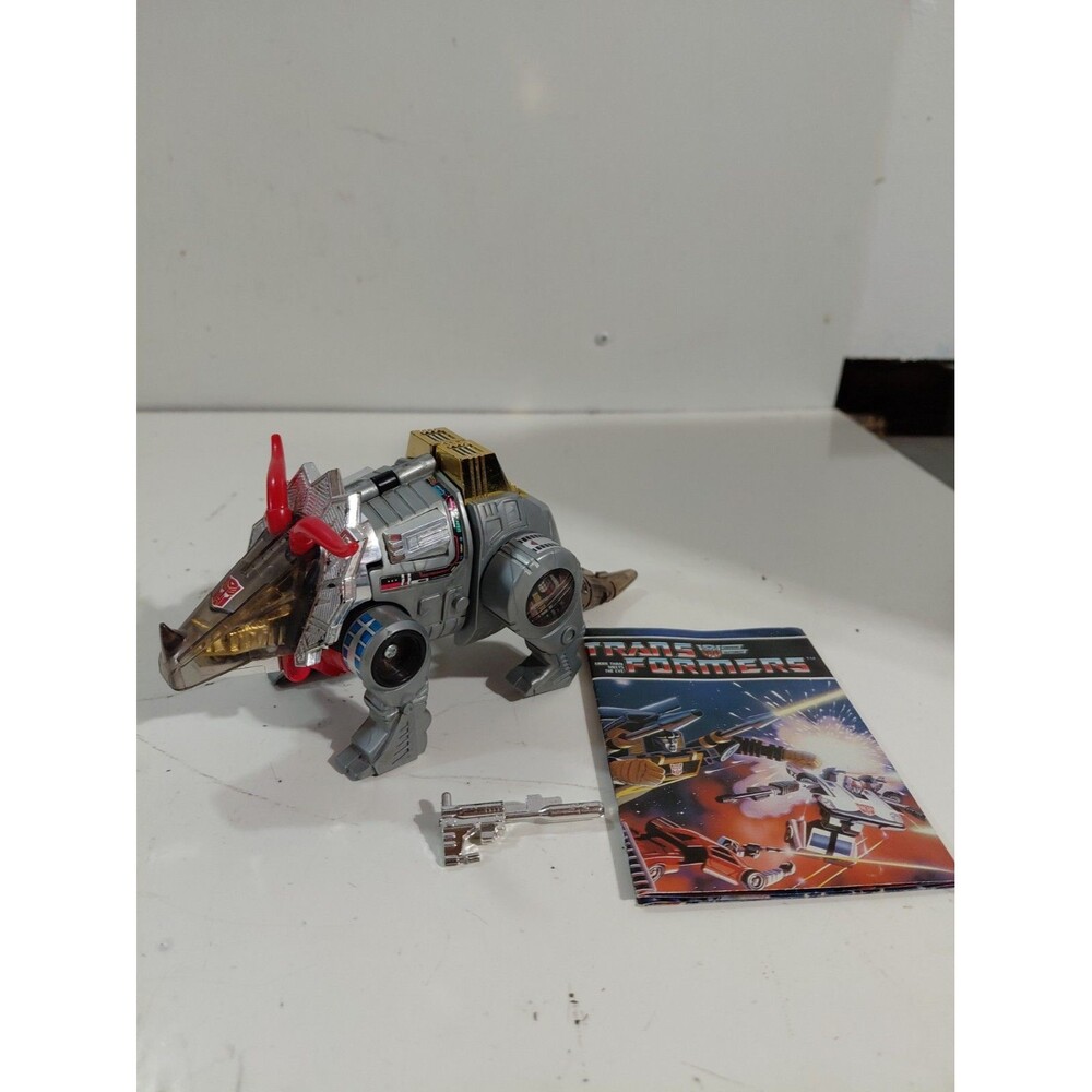 Hasbro/Takara Transformers G1 Slag/Slug Triceratops Dinobot Action Figure